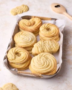 Classic Danish Butter Cookies Recipe for Crisp, Buttery Cookies